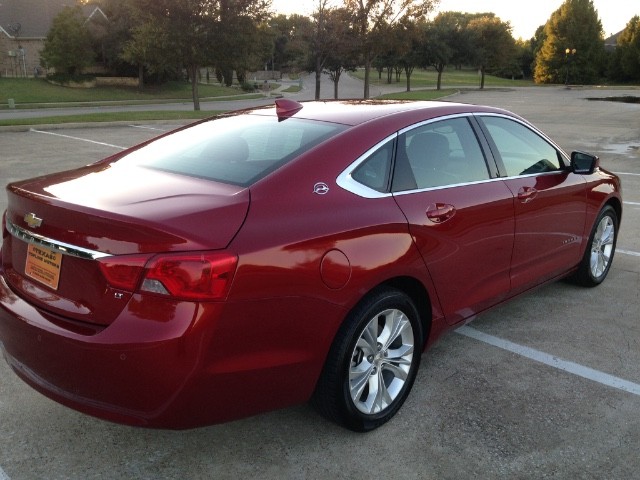 Chevrolet Impala Vehicle Full-screen Gallery Image 4