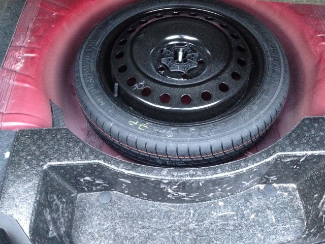 Chevrolet Impala Vehicle Full-screen Gallery Image 23