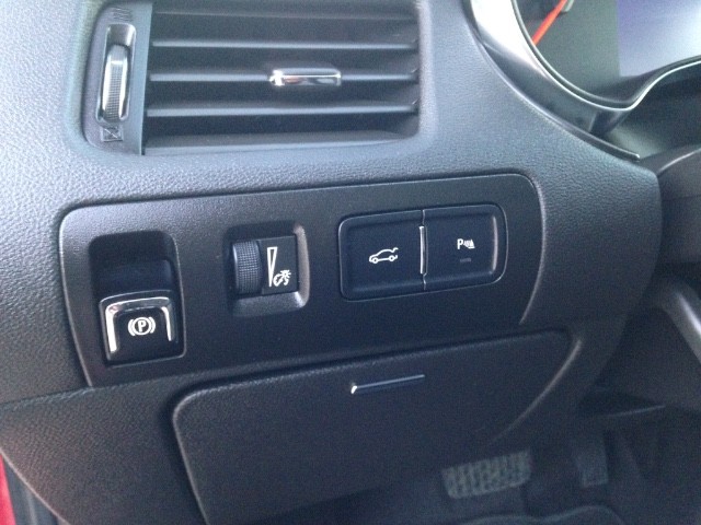 Chevrolet Impala Vehicle Full-screen Gallery Image 24