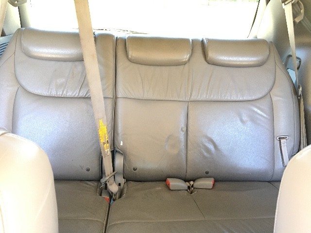 Toyota Sienna Vehicle Full-screen Gallery Image 11