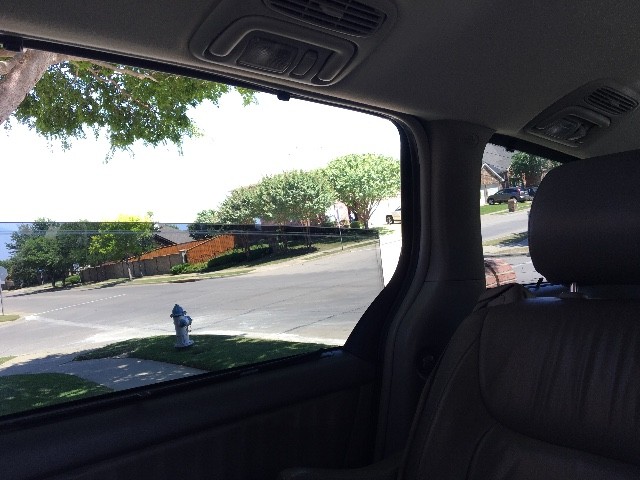 Toyota Sienna Vehicle Full-screen Gallery Image 30