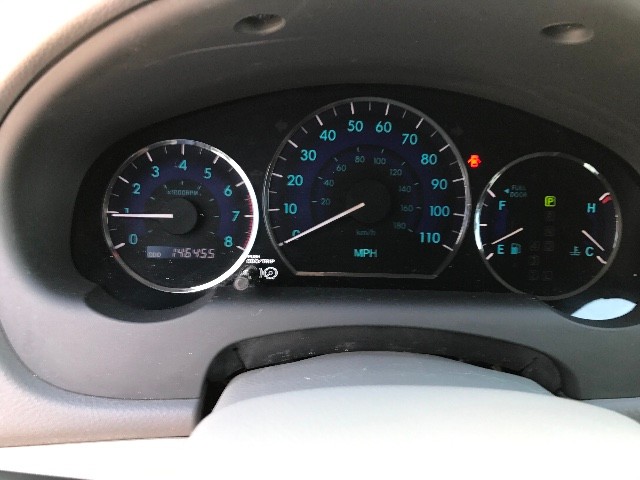 Toyota Sienna Vehicle Full-screen Gallery Image 18