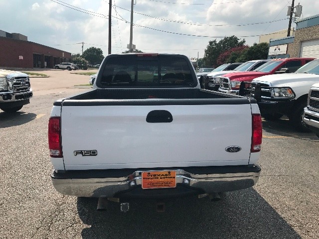 Ford F-150 Vehicle Full-screen Gallery Image 2