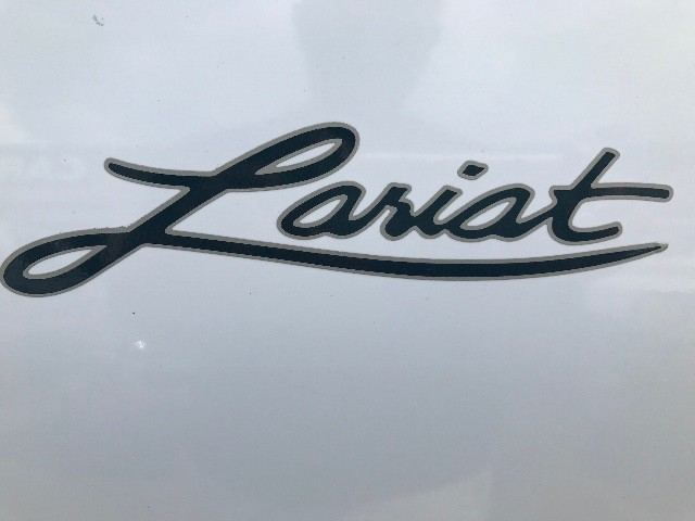 Ford F-150 Vehicle Full-screen Gallery Image 5