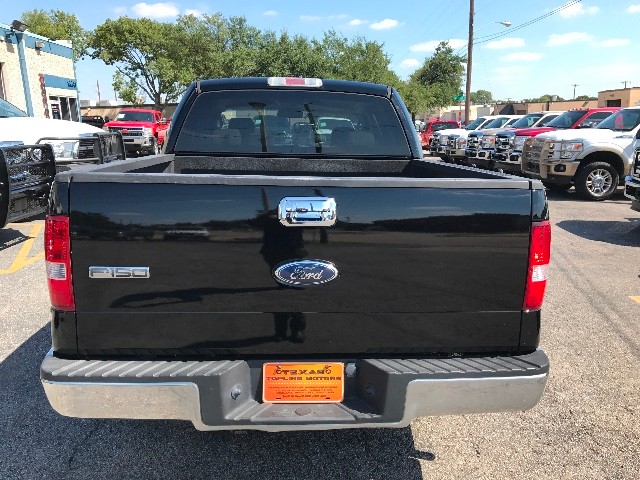 Ford F-150 Vehicle Full-screen Gallery Image 3