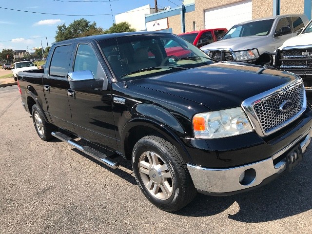 Ford F-150 Vehicle Full-screen Gallery Image 15