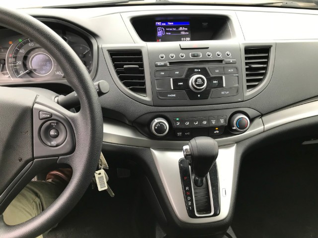 Honda CR-V Vehicle Full-screen Gallery Image 16