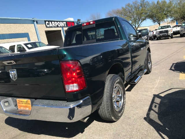 Ram 1500 Vehicle Full-screen Gallery Image 10