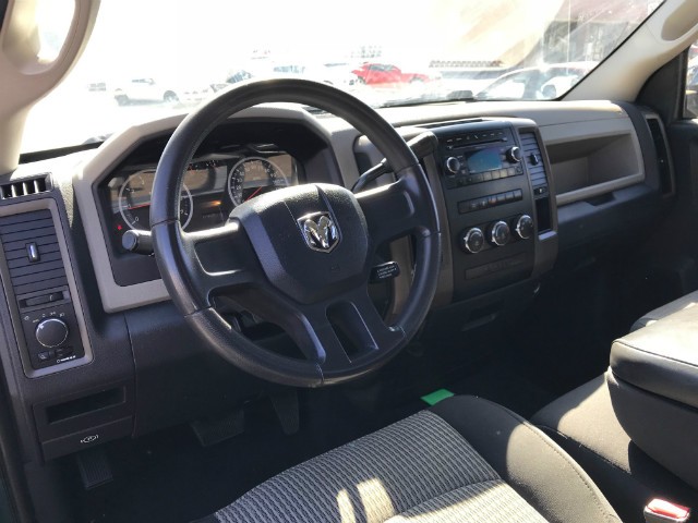 Ram 1500 Vehicle Full-screen Gallery Image 13