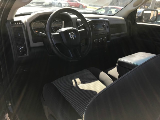 Ram 1500 Vehicle Full-screen Gallery Image 17