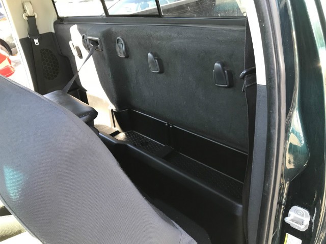 Ram 1500 Vehicle Full-screen Gallery Image 19