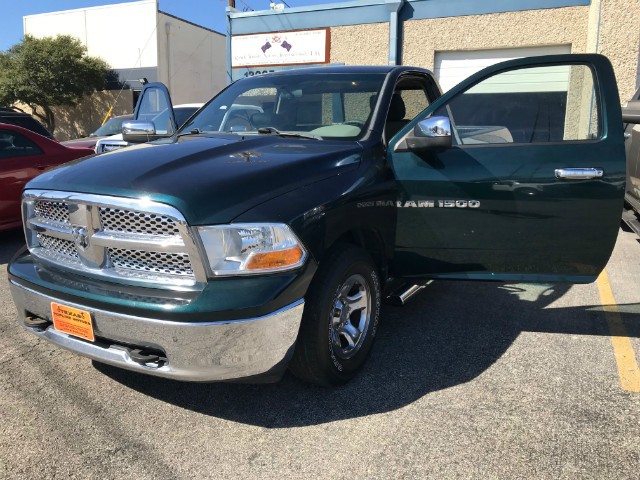 Ram 1500 Vehicle Full-screen Gallery Image 22
