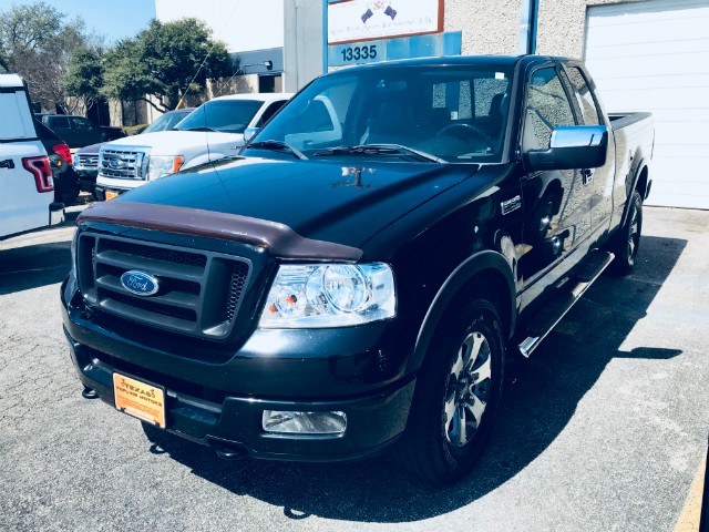 Ford F-150 Vehicle Full-screen Gallery Image 15