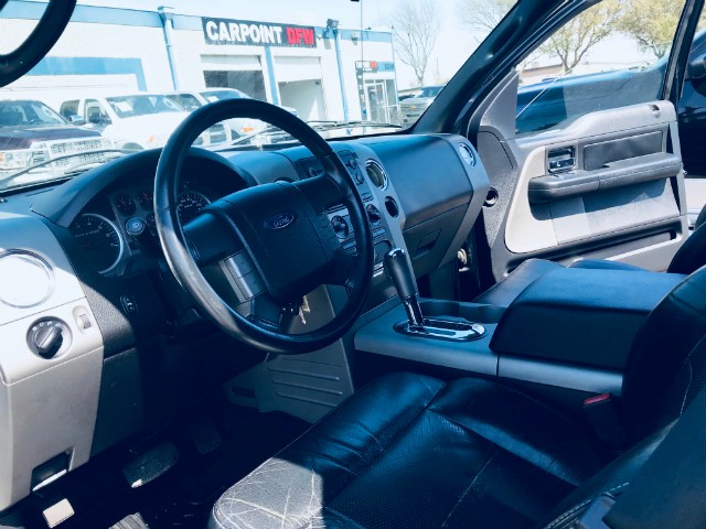 Ford F-150 Vehicle Full-screen Gallery Image 29