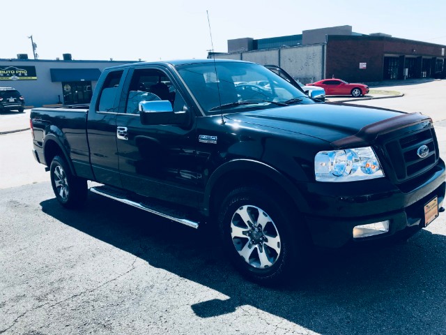 Ford F-150 Vehicle Full-screen Gallery Image 33