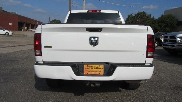 Ram 1500 Vehicle Full-screen Gallery Image 07