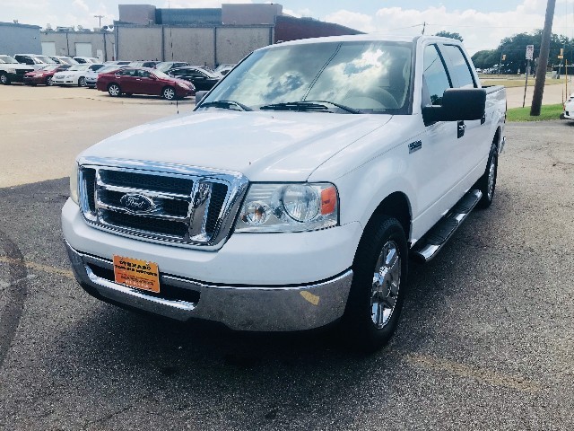 Ford F-150 Vehicle Full-screen Gallery Image 2