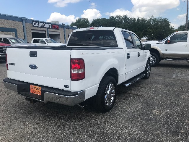 Ford F-150 Vehicle Full-screen Gallery Image 6