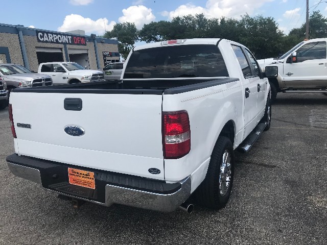 Ford F-150 Vehicle Full-screen Gallery Image 7