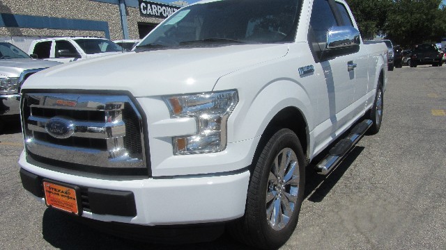 Ford F-150 Vehicle Full-screen Gallery Image 28