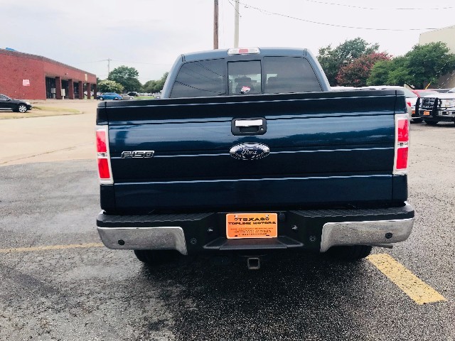 Ford F-150 Vehicle Full-screen Gallery Image 09