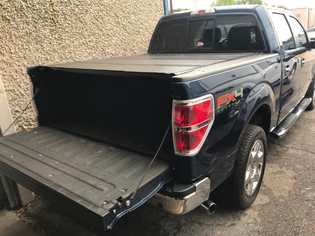 Ford F-150 Vehicle Full-screen Gallery Image 37