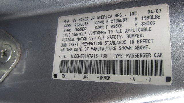 Honda Accord Sedan Vehicle Full-screen Gallery Image 19