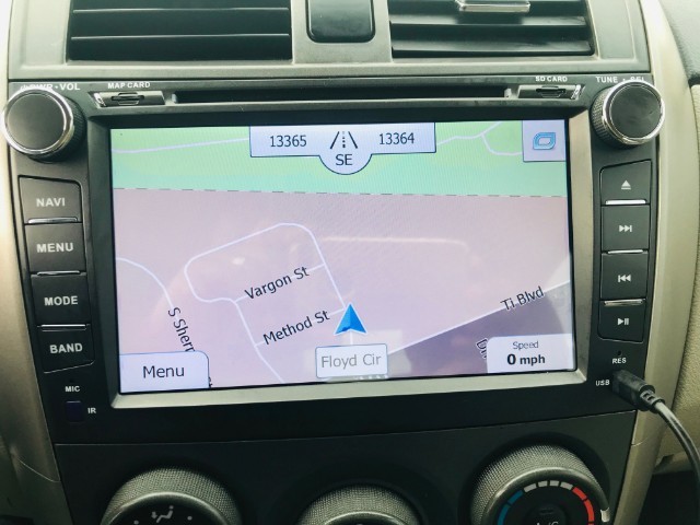 Toyota Corolla Vehicle Full-screen Gallery Image 14