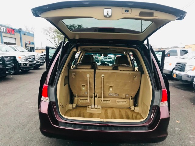 Honda Odyssey Vehicle Full-screen Gallery Image 15