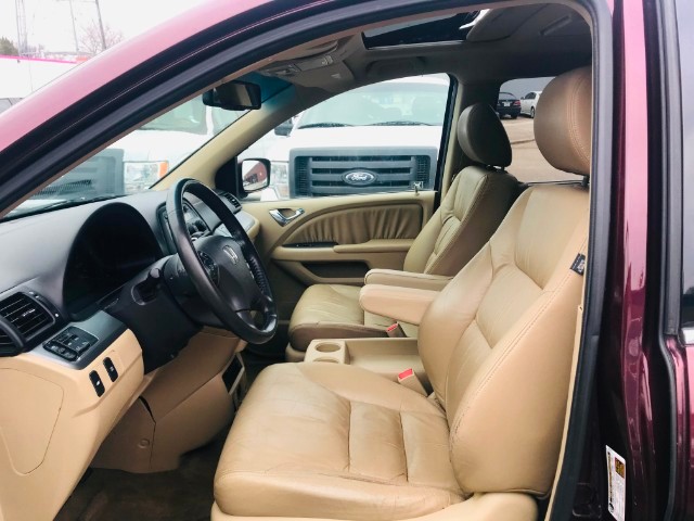 Honda Odyssey Vehicle Full-screen Gallery Image 19