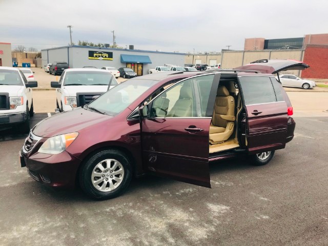 Honda Odyssey Vehicle Full-screen Gallery Image 22