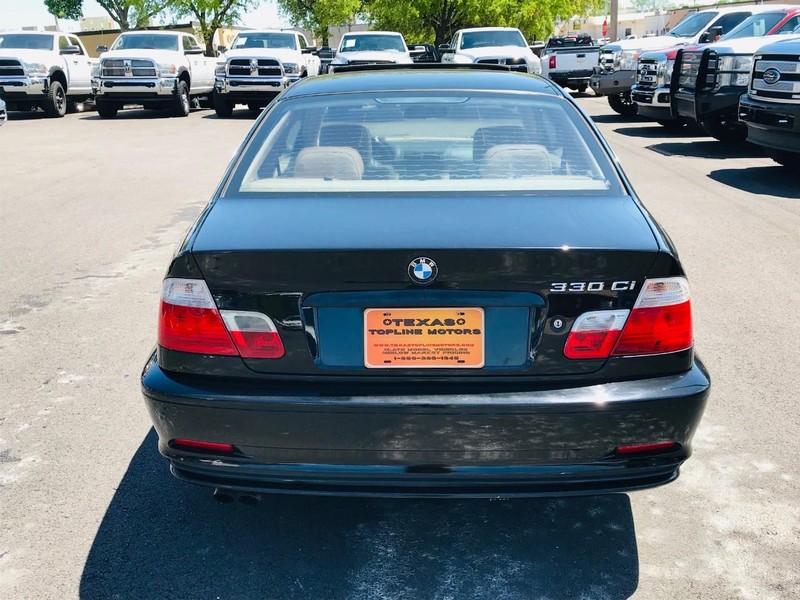 BMW 3 Series Vehicle Full-screen Gallery Image 6