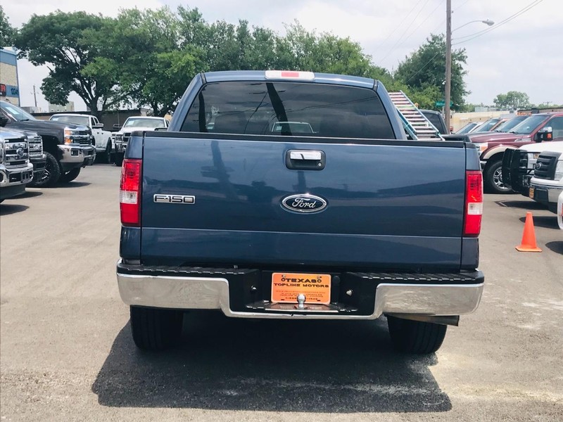 Ford F-150 Vehicle Full-screen Gallery Image 04