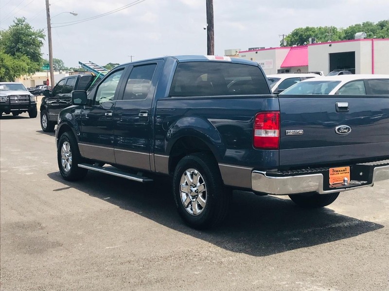 Ford F-150 Vehicle Full-screen Gallery Image 05