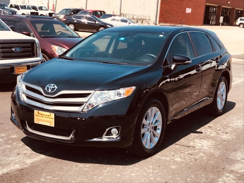 Toyota Venza Vehicle Full-screen Gallery Image 02