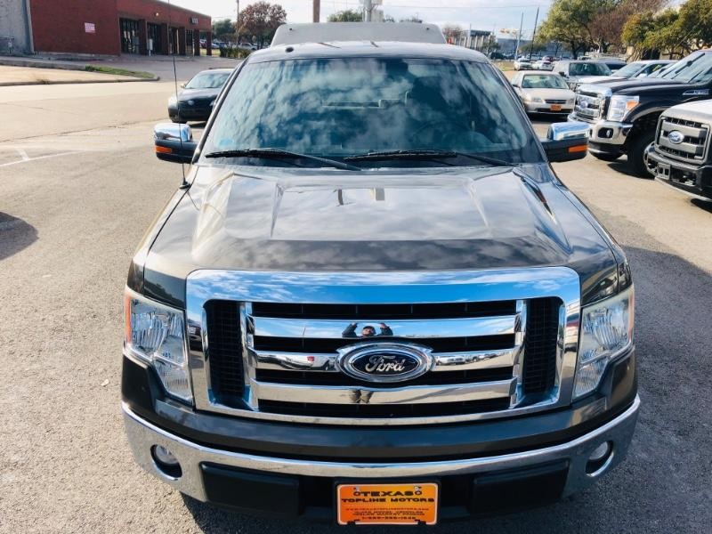 Ford F-150 Vehicle Full-screen Gallery Image 21