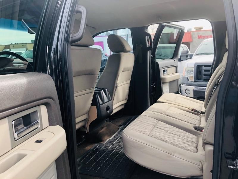 Ford F-150 Vehicle Full-screen Gallery Image 27