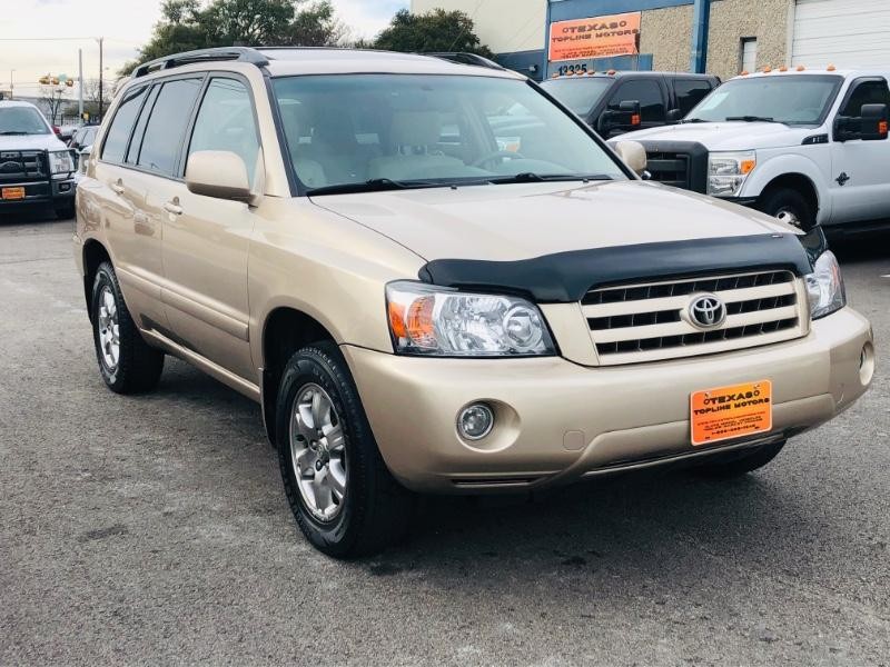 Toyota Highlander Vehicle Full-screen Gallery Image 13