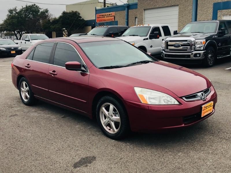 Honda Accord Sedan Vehicle Full-screen Gallery Image 08
