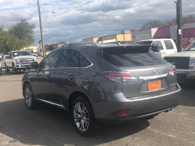 Lexus RX 350 Vehicle Full-screen Gallery Image 03