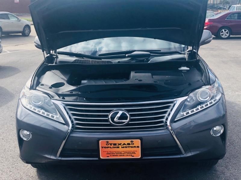 Lexus RX 350 Vehicle Full-screen Gallery Image 16