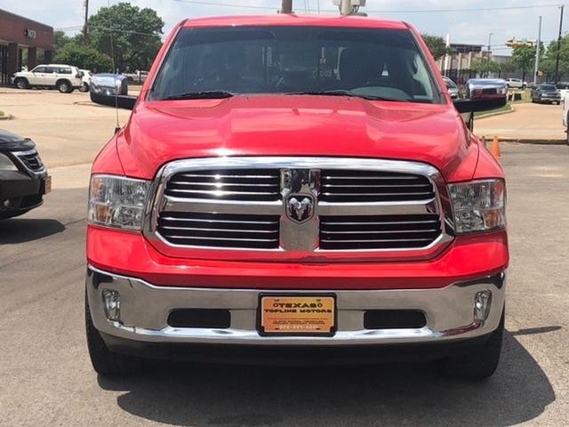 Ram 1500 Vehicle Full-screen Gallery Image 05