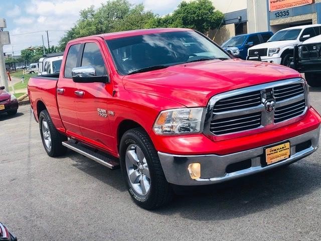 Ram 1500 Vehicle Full-screen Gallery Image 06