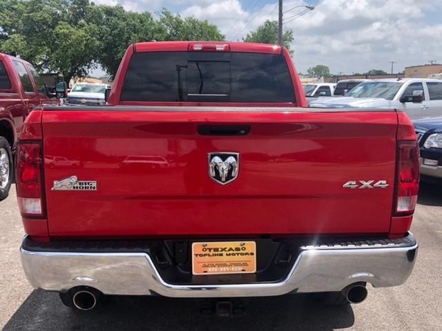 Ram 1500 Vehicle Full-screen Gallery Image 12