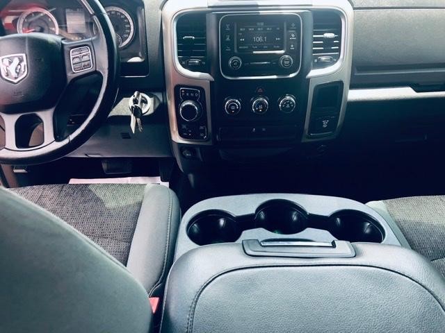 Ram 1500 Vehicle Full-screen Gallery Image 31