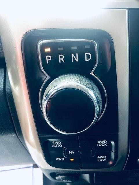 Ram 1500 Vehicle Full-screen Gallery Image 32