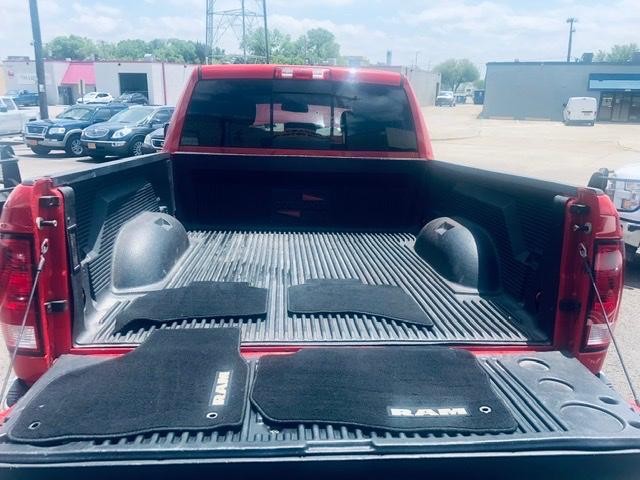 Ram 1500 Vehicle Full-screen Gallery Image 42