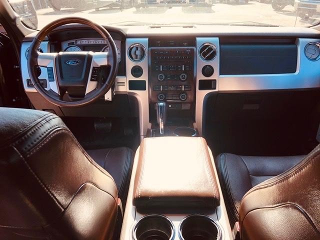 Ford F-150 Vehicle Full-screen Gallery Image 28