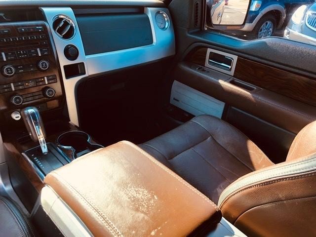 Ford F-150 Vehicle Full-screen Gallery Image 30