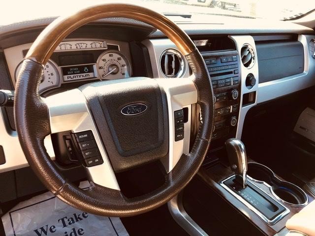 Ford F-150 Vehicle Full-screen Gallery Image 47